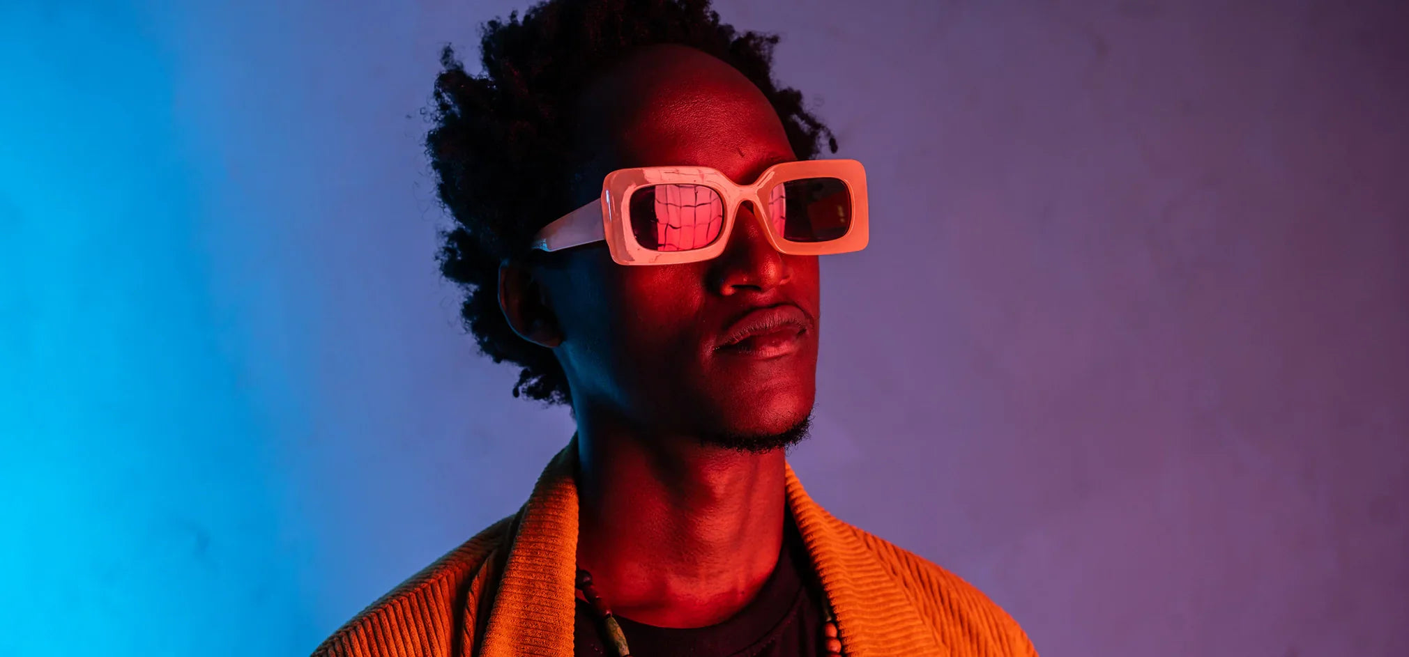 The Role of Sunglasses in Streetwear Culture: Styles That Sell