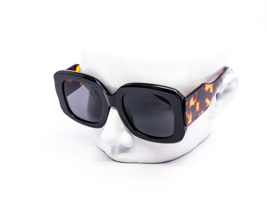 12 Pack: Modern Retro Oversized Round Chunky Wholesale Sunglasses